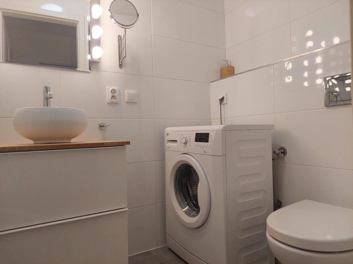 Smolna Happy Apartment วอร์ซอ ภายนอก รูปภาพ